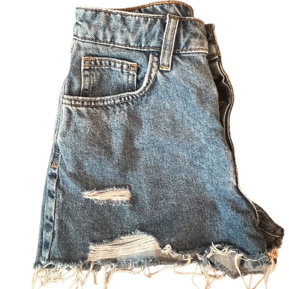 Forever 21 jean shorts, button‎ front, size 25 inch waist​